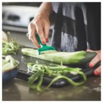 UPPFYLLD Peeler, bright green - Image 2