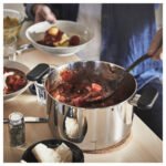 MIDDAGSMAT Pot with lid, clear glass/stainless steel, 5 l - Image 5