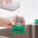 VIDEVECKMAL Dish-washing brush with dispenser, bright green - Image 4
