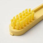 PEPPRIG 2 in 1 shoe brush with scraper, green/yellow - Image 7