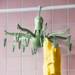 PRESSA Hanging dryer 16 clothes pegs, green - Image 3