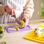 BERGTUNGA Chopping board, set of 2, bright yellow/lilac - Image 3