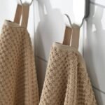GULVIAL Bath towel, beige, 70x140 cm - Image 3
