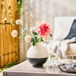 SMYCKA Artificial flower, in/outdoor Chrysanthemums/white, 71 cm - Image 3