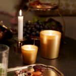 GOKVÄLLÅ Scented candle in glass, Sandalwood & patchouli, 20 hr - Image 3