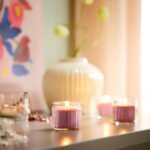 HÖKGÖK Scented candle in glass, Red berries light pink, 12 hr - Image 2
