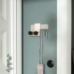HAVREKROSS Wall organiser w hooks, light grey-beige, 23x13 cm - Image 6