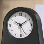 KÄRRSÅNGARE Alarm clock, black, 11x7x11 cm - Image 4