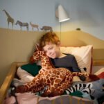 SANDLÖPARE Soft toy, giraffe/brown, 70 cm - Image 3