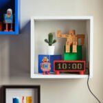 KORTLINJE Alarm clock with hygro-/thermometer, red, 18x6x7 cm - Image 5