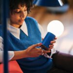 IKEA PS 2026 LED portable lamp, battery-operated dimmable/blue/light yellow, 22 cm - Image 4
