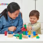 UNDERHÅLLA 40-piece wooden building block set, multicolour - Image 3